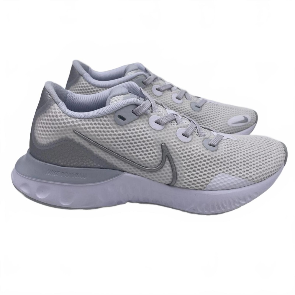 Nike Renew Run Women's Size 10 Running Shoes Metallic Silver CK6360-003
